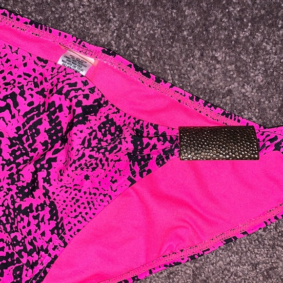 Old Navy Bikini Bottoms - Picture 2 of 4